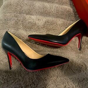 90mm Women's Middle Heels Classic Pointed Toe Red Bottom Pumps Patent Shoes